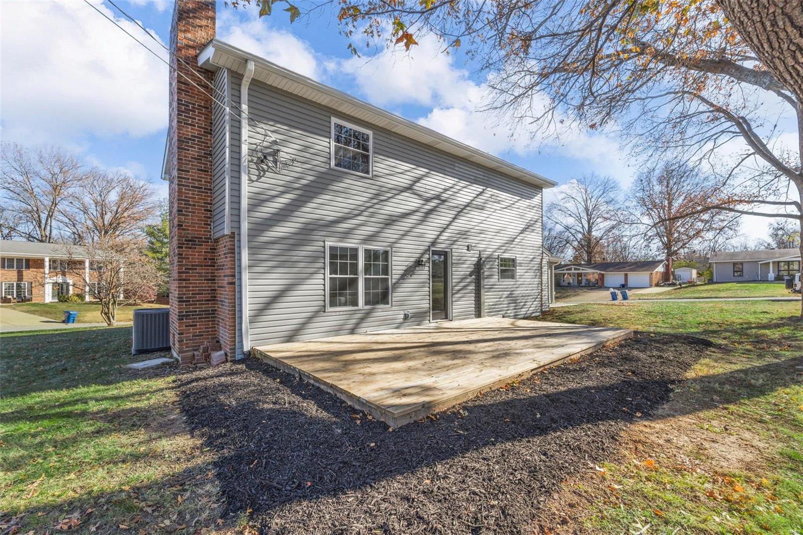 311 Breezeview Drive Ballwin, MO 63021 - Photo 47 of 48