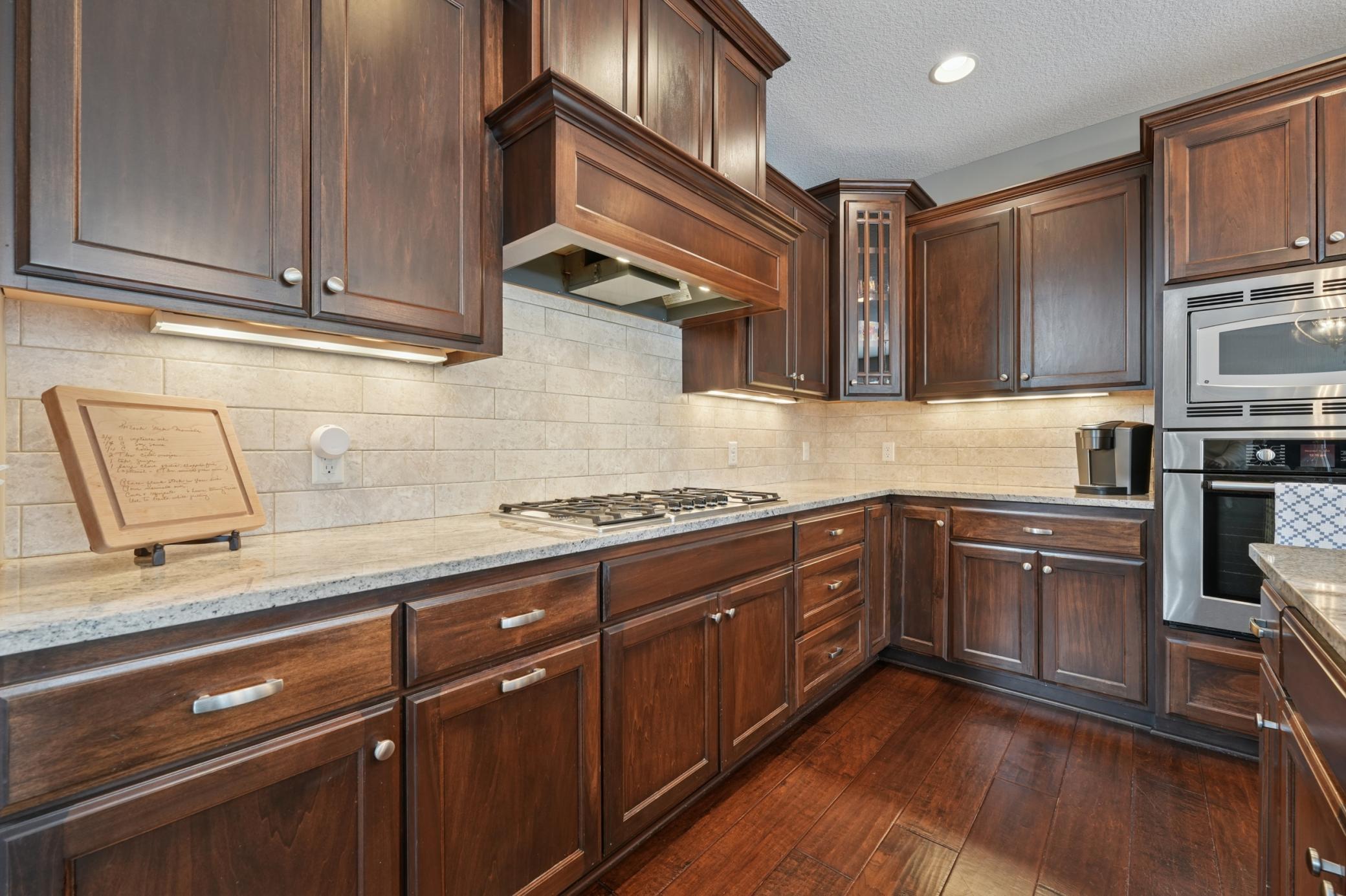 5009 Williston Road Minnetonka, MN 55345 - Photo 4 of 41