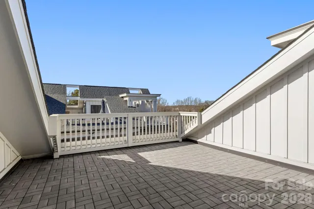 $899,900 | 4107 Selwyn Walk Court, Charlotte, NC 28209