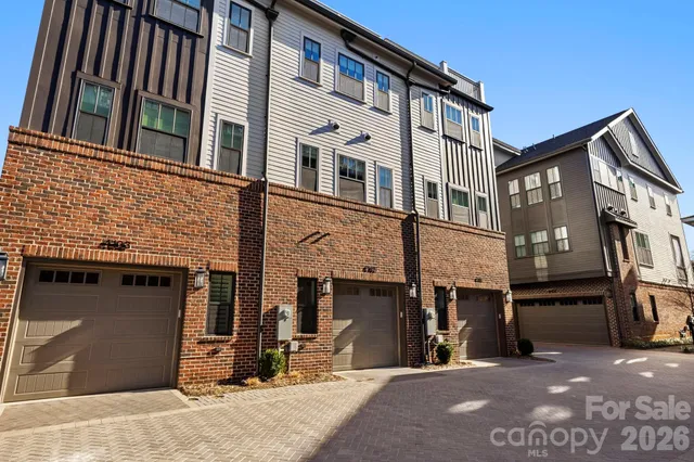 $899,900 | 4107 Selwyn Walk Court, Charlotte, NC 28209