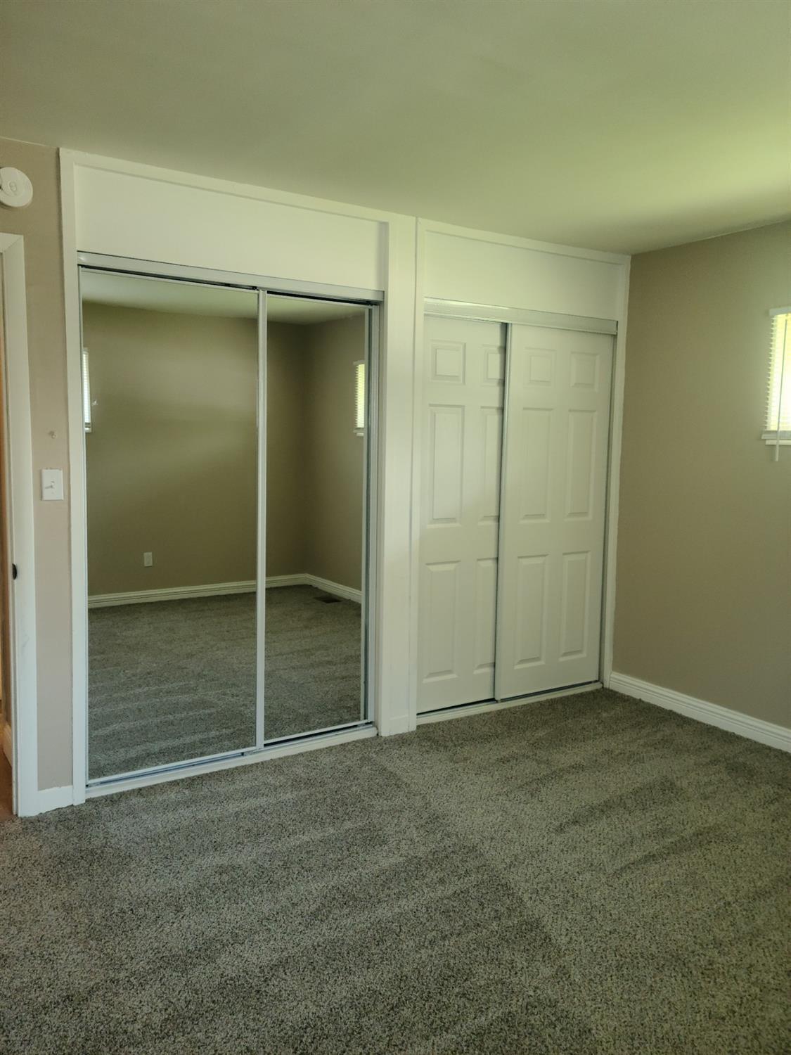 8905 Daly Road Cincinnati, OH 45231 - Photo 10 of 11