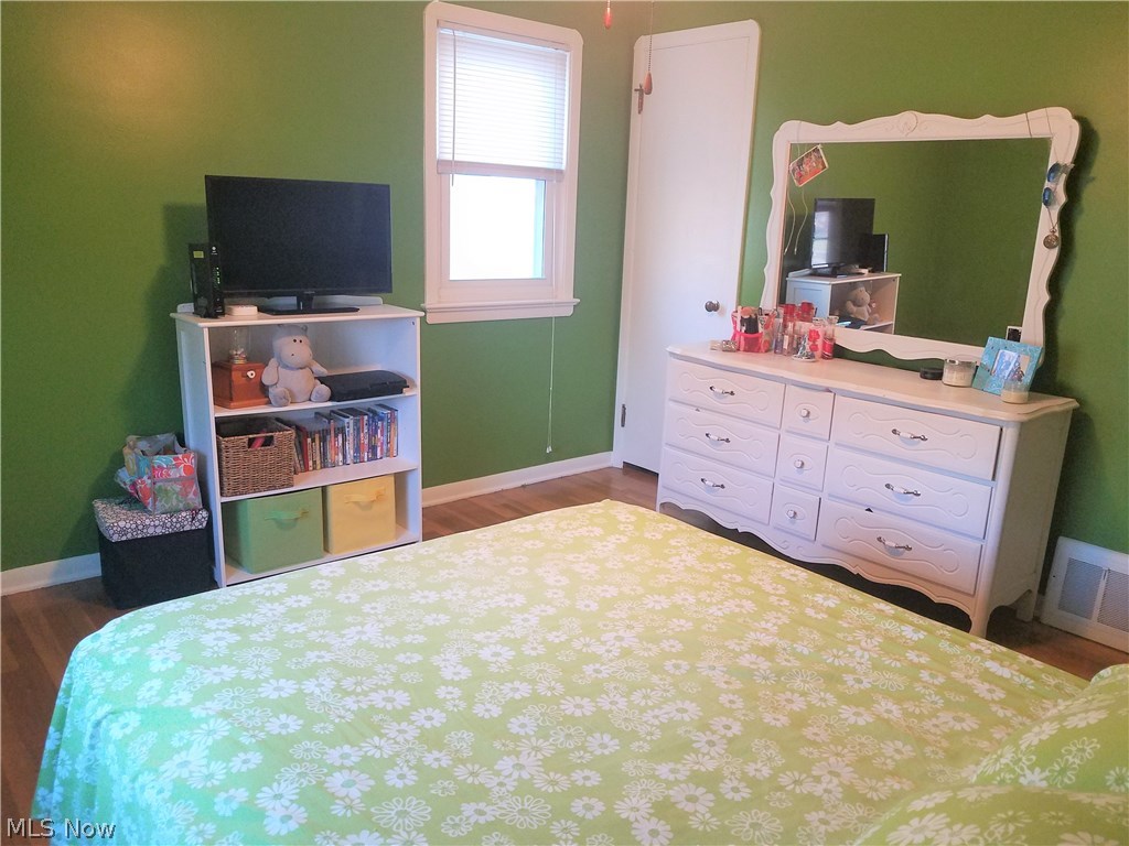 13628 Rockside Road Garfield Heights, OH 44125 - Photo 8 of 22