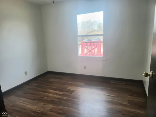 $1,550 | 7627 Venetian Way, Indianapolis, IN 46217