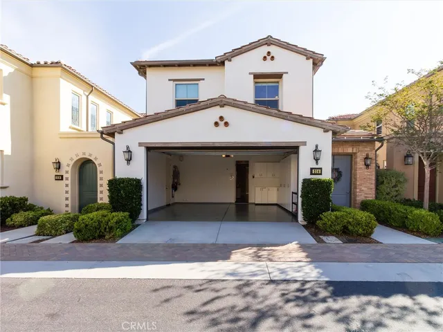 $1,765,000 | 214 Gaspar, Irvine, CA 92618