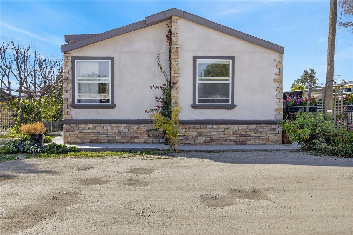 34055 Front Street, Unit 22 Soledad, CA 93960 - Photo 3 of 42