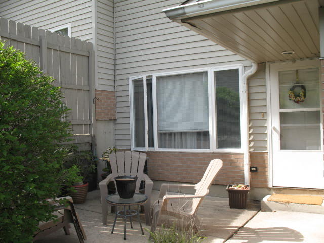 473 River Bend Road, Unit 115 Naperville, IL 60540 - Photo 1 of 6