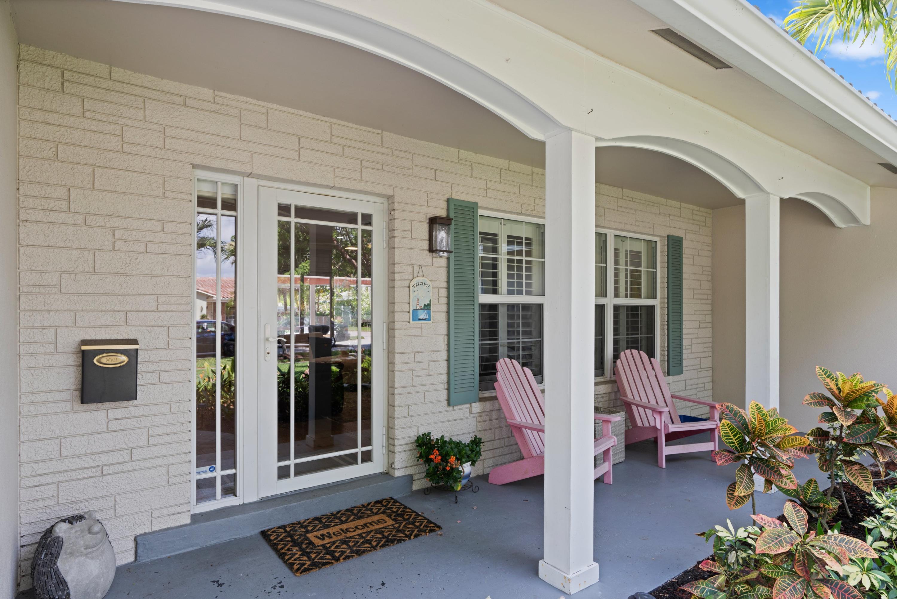 1052 Southwest 12th Terrace Boca Raton, FL 33486 - Photo 16 of 30 Front Patio