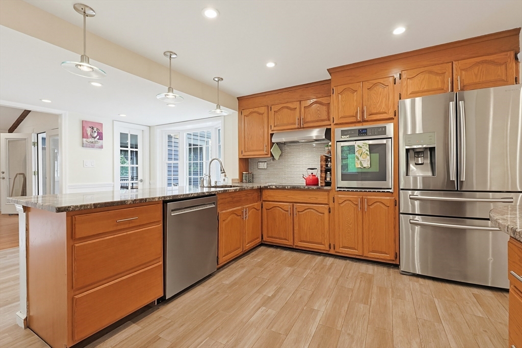 11 Malvern Road Norwood, MA 02062 - Photo 17 of 42 Gallery Image 17