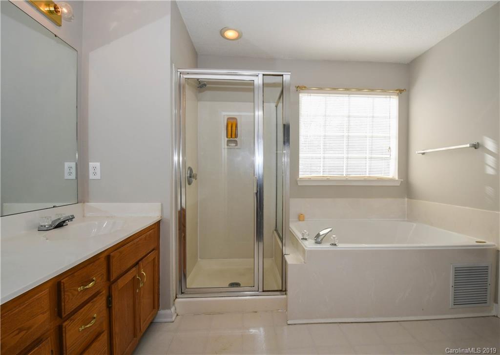 1728 Pine Mountain Road Charlotte, NC 28214 - Photo 18 of 25