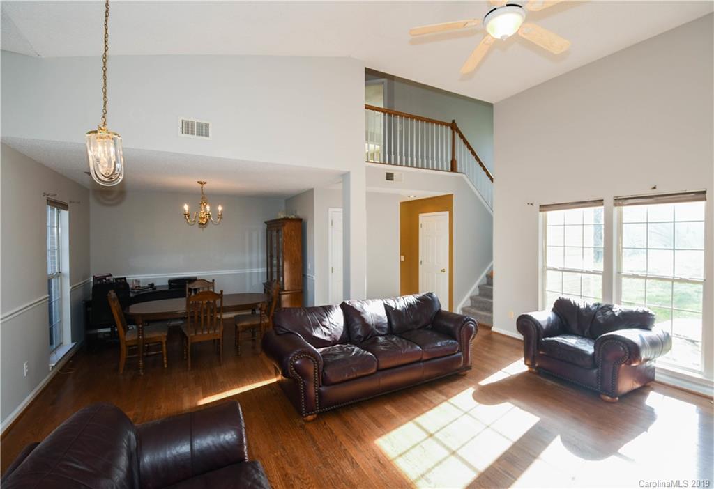 1728 Pine Mountain Road Charlotte, NC 28214 - Photo 5 of 25