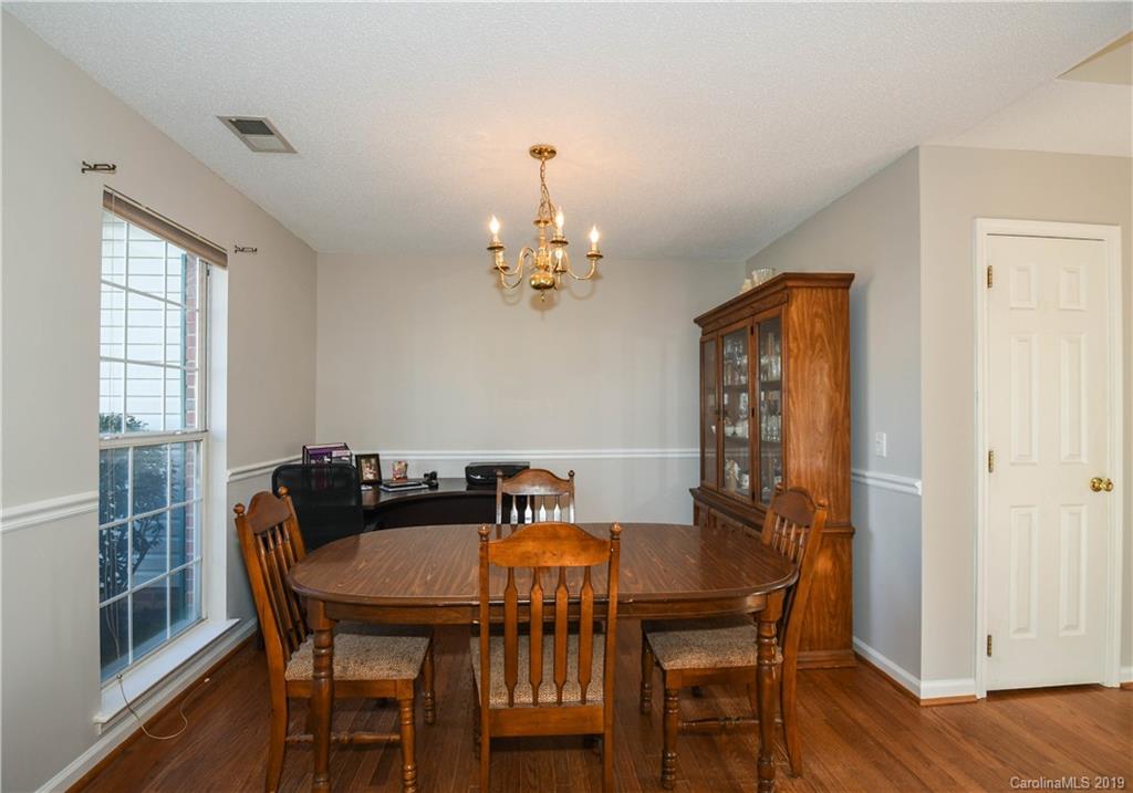 1728 Pine Mountain Road Charlotte, NC 28214 - Photo 6 of 25