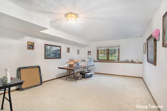 $295,000 | 8750 Lindsey Lane Southwest, Byron Center, MI 49315