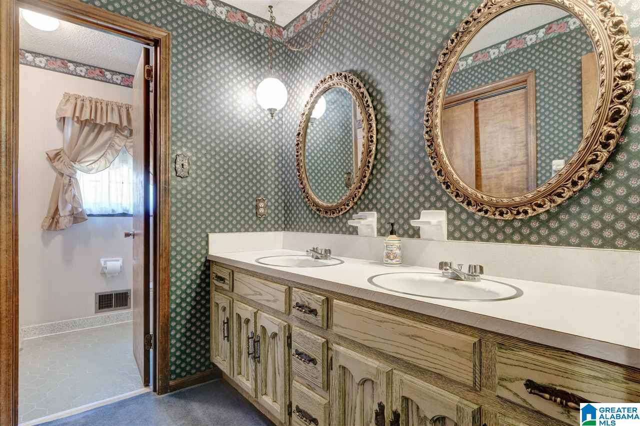 5385 Pineywood Road Birmingham, AL 35242 - Photo 21 of 34