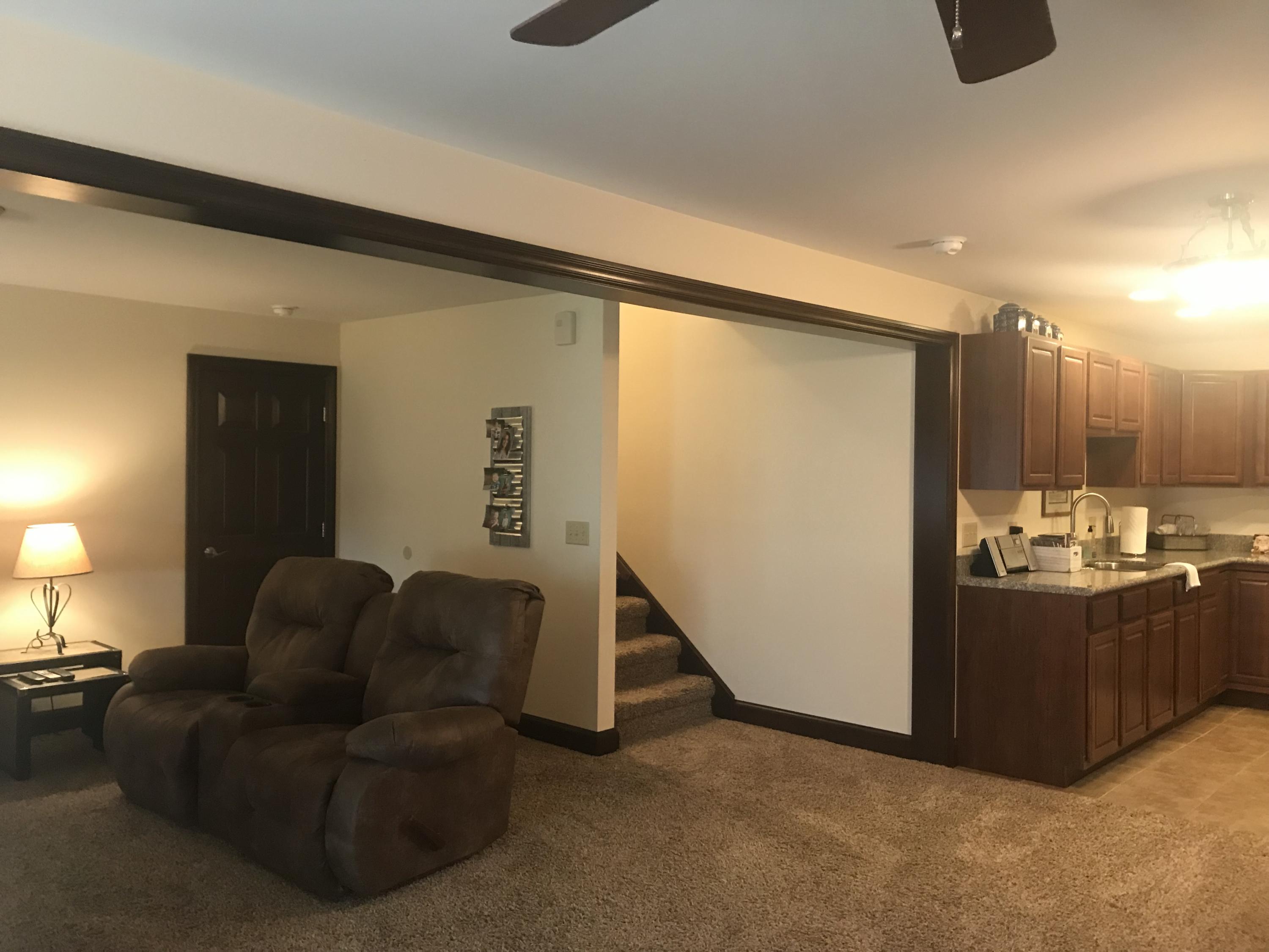 1438 Kingsgate Road Springfield, OH 45503 - Photo 3 of 45