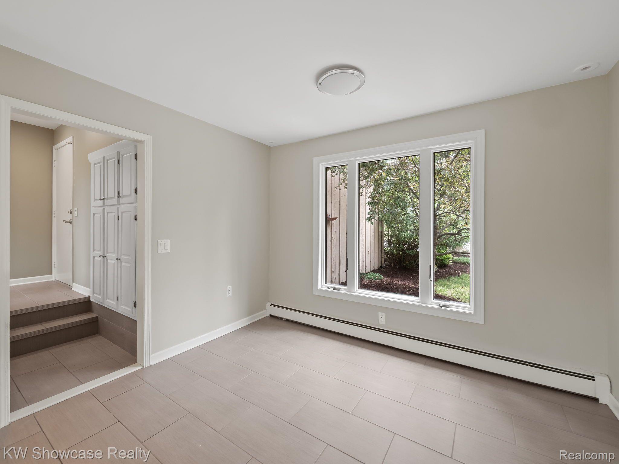 450 Lone Tree Road Highland, MI 48357 - Photo 17 of 56 Gallery Image 17