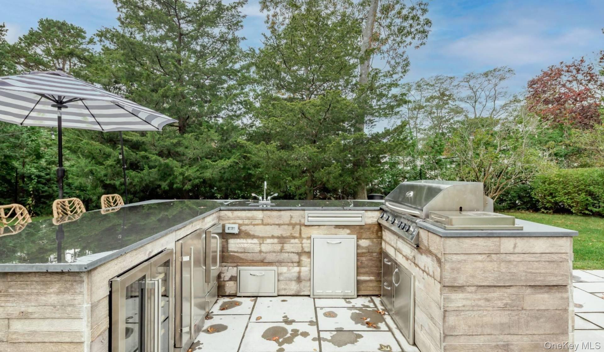 45 Sherwood Road Hampton Bays, NY 11946 - Photo 26 of 33