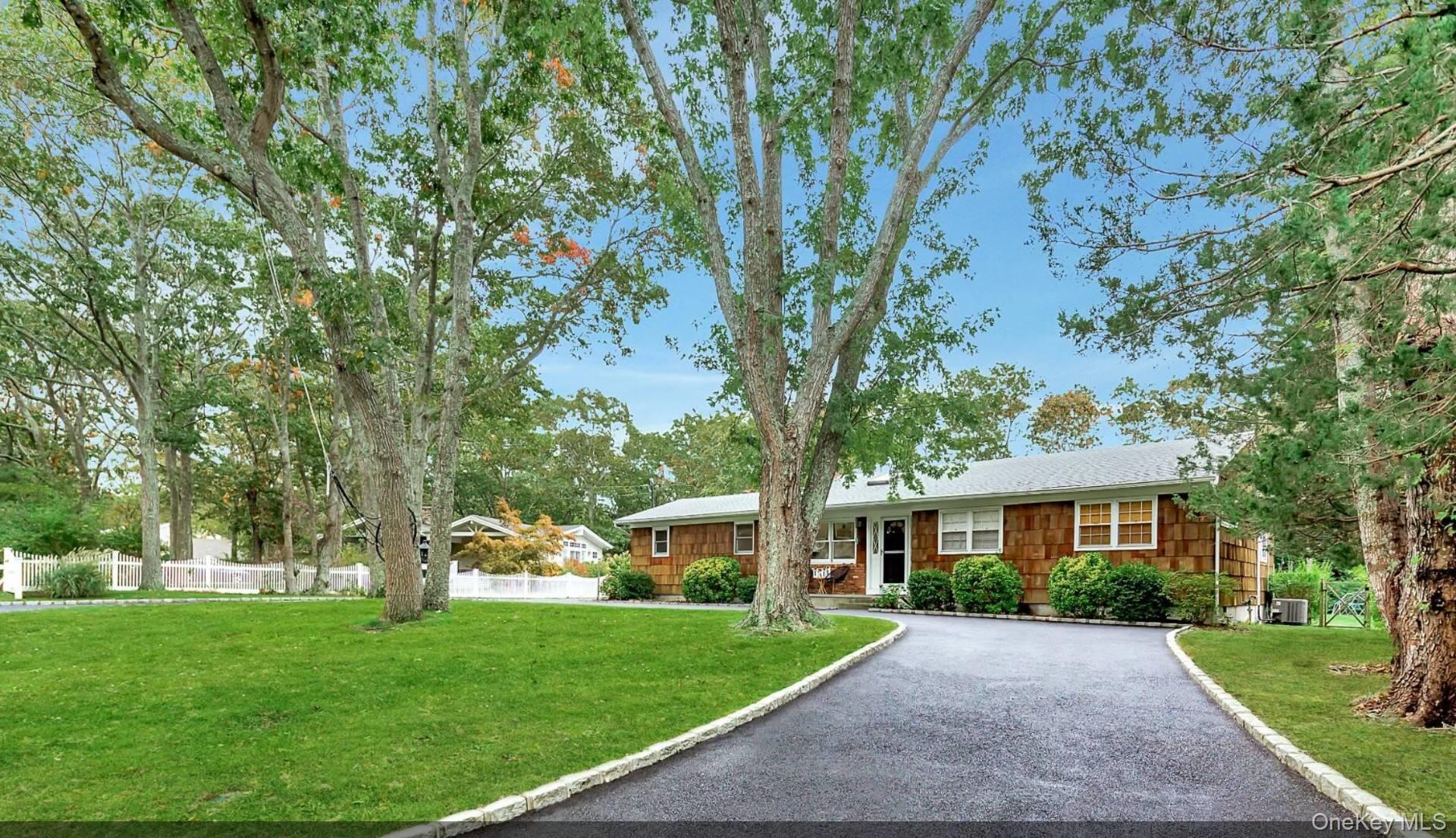 45 Sherwood Road Hampton Bays, NY 11946 - Photo 32 of 33