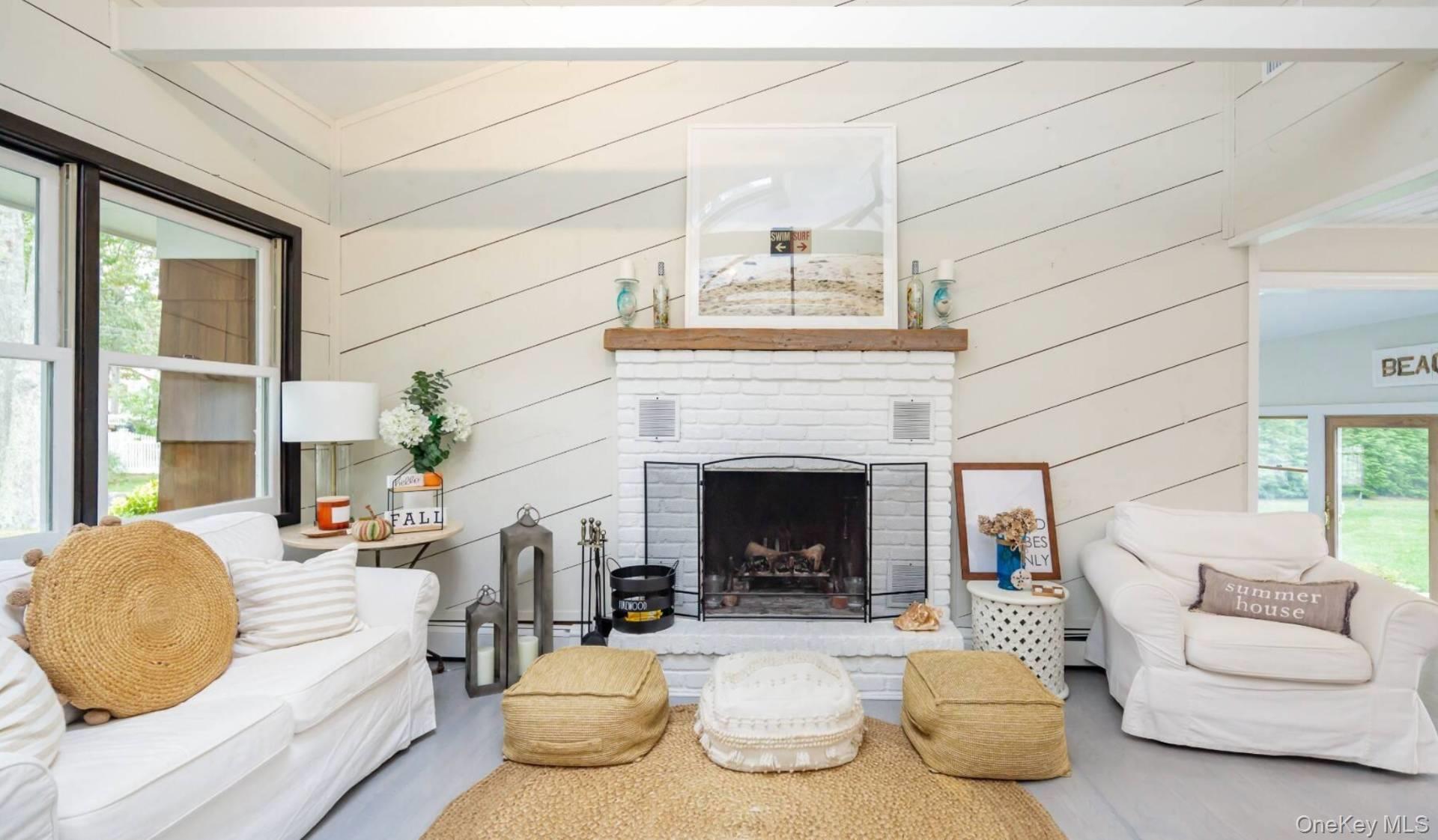 45 Sherwood Road Hampton Bays, NY 11946 - Photo 6 of 33