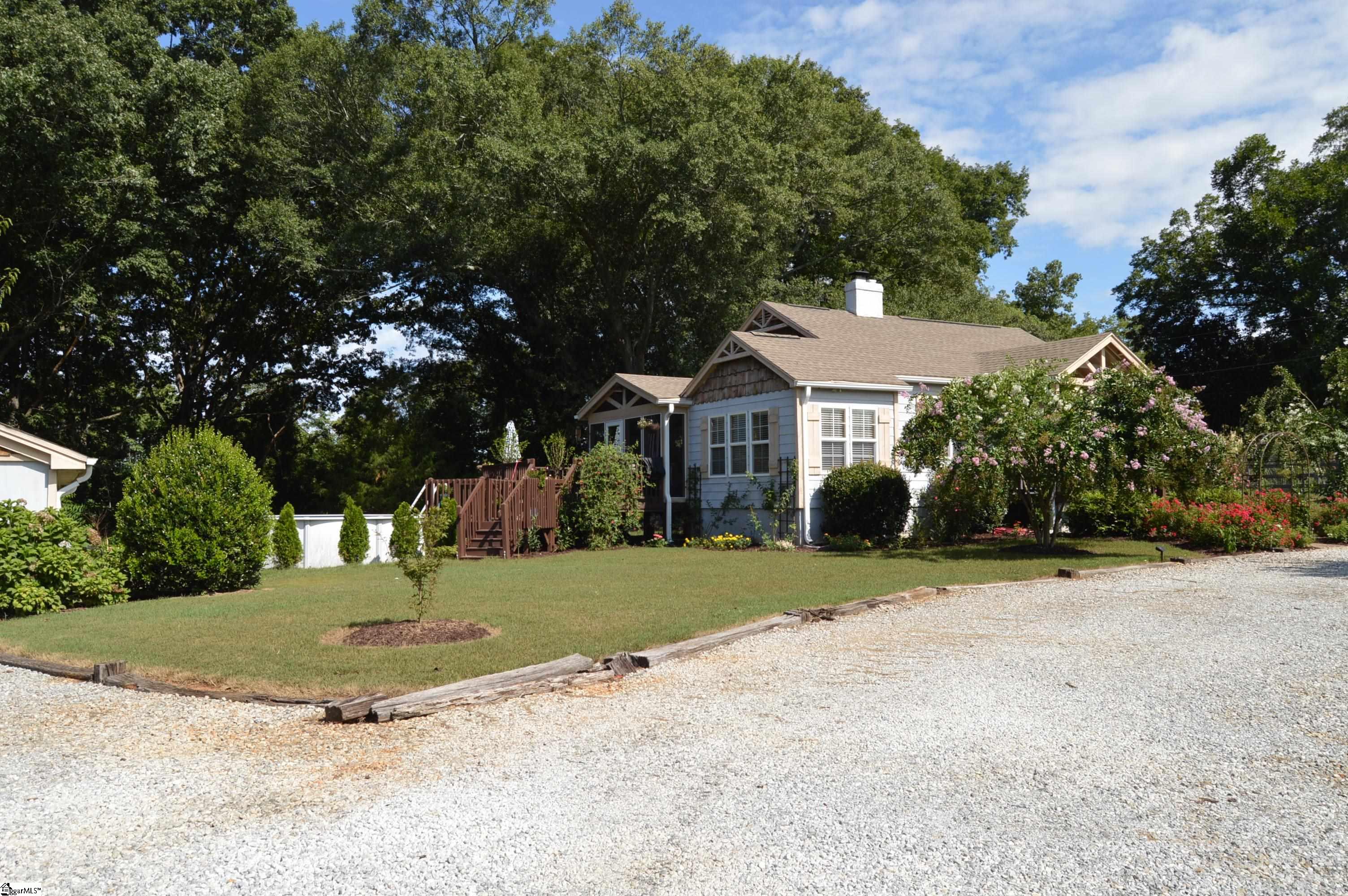 220 Motor Boat Club Road Greenville, SC 29611 - Photo 1 of 29 Gallery Image 1