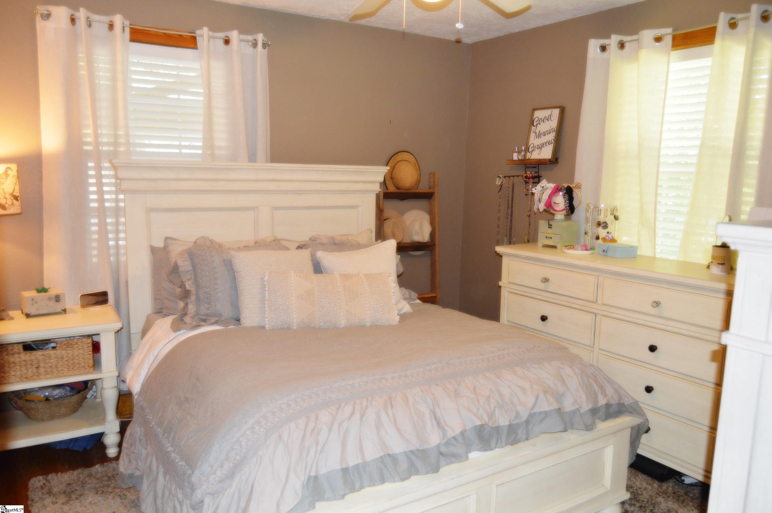 220 Motor Boat Club Road Greenville, SC 29611 - Photo 14 of 29 Gallery Image 14