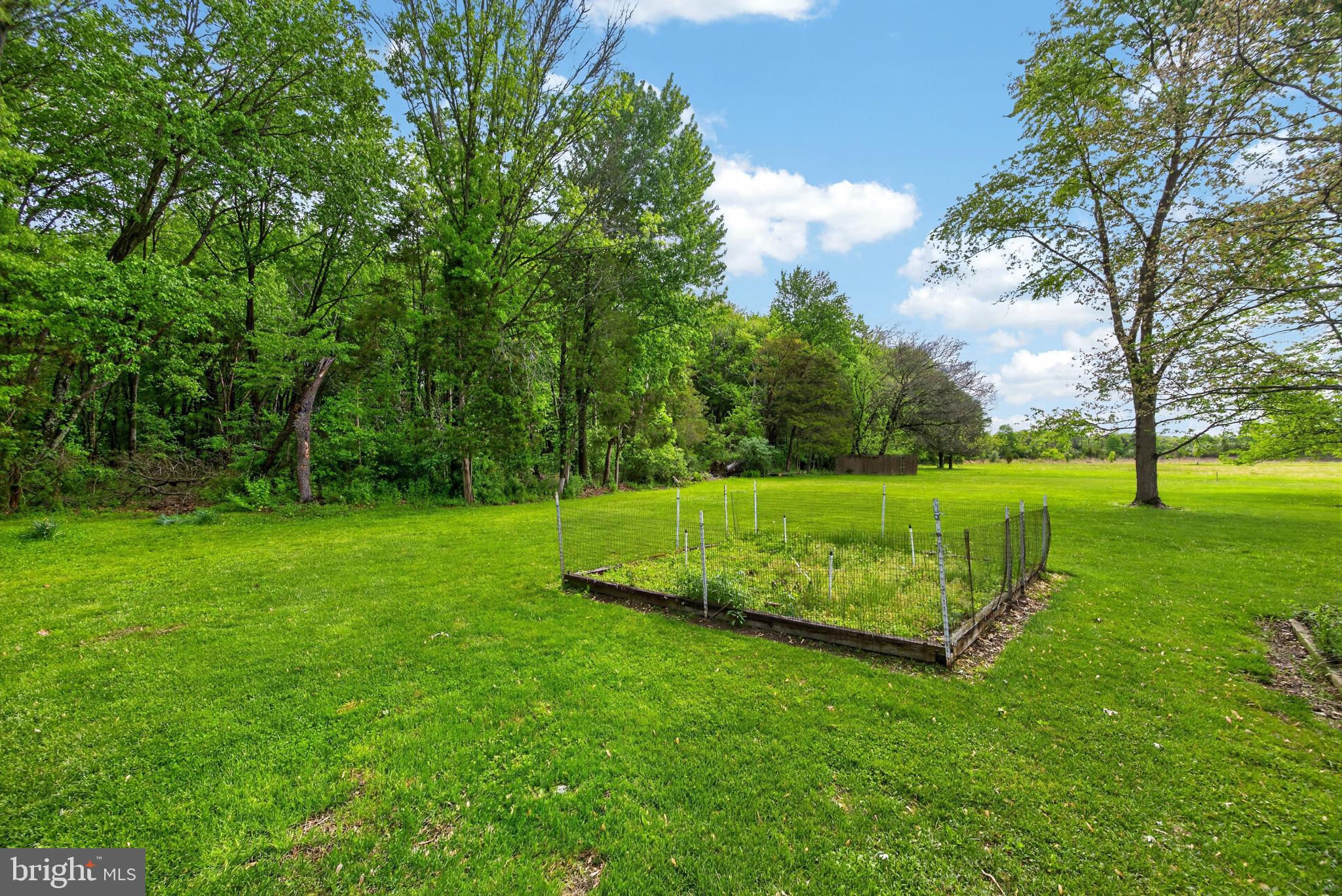 314 Neiffer Road Schwenksville, PA 19473 - Photo 41 of 59 Garden