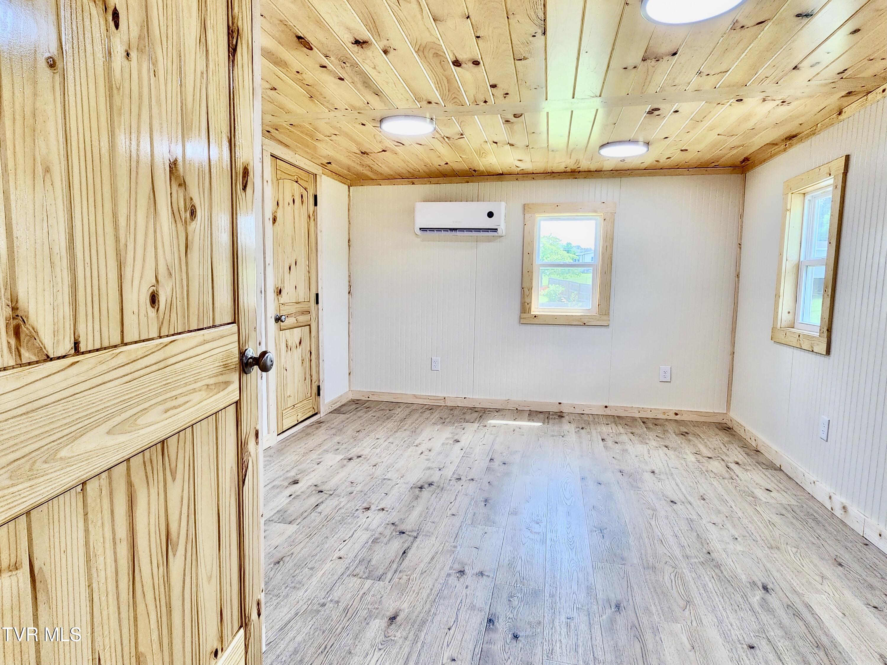 395 Sam Aiken Road Telford, TN 37690 - Photo 14 of 18 IMG_9780