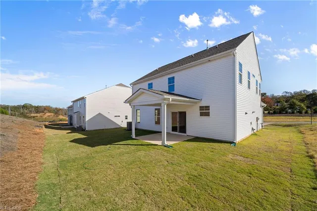 $399,900 | 2389 Robbins Perch W Court, Kernersville, NC 27284