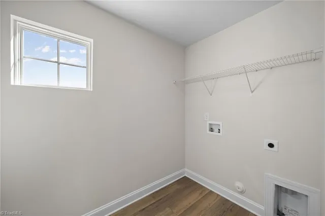 $399,900 | 2389 Robbins Perch W Court, Kernersville, NC 27284