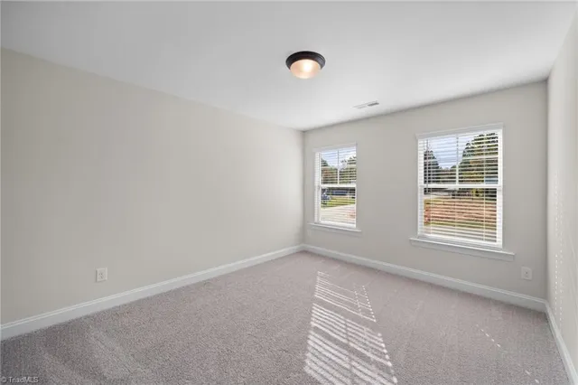 $399,900 | 2389 Robbins Perch W Court, Kernersville, NC 27284