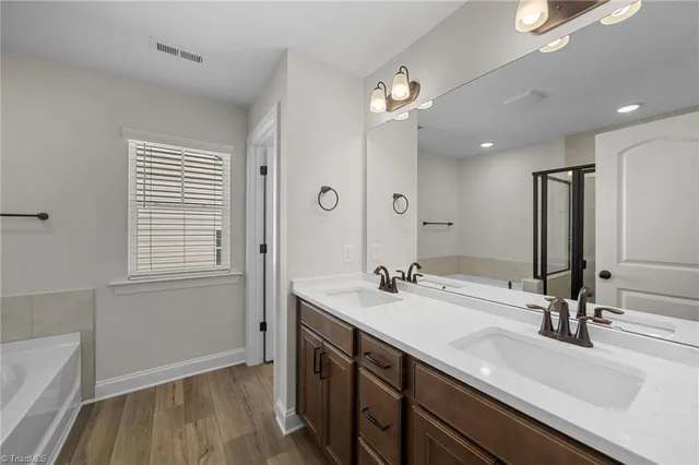 $399,900 | 2389 Robbins Perch W Court, Kernersville, NC 27284