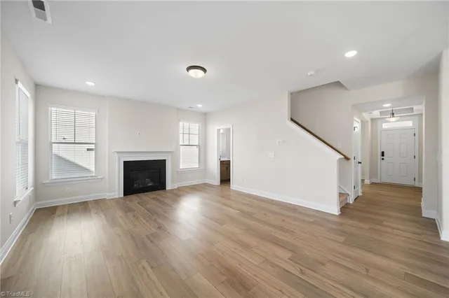 $399,900 | 2389 Robbins Perch W Court, Kernersville, NC 27284