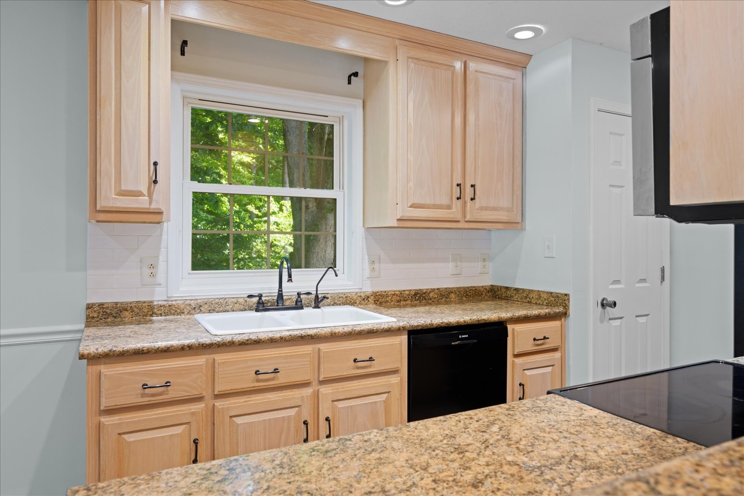113 Brookview Court Springfield, TN 37172 - Photo 11 of 46 Gallery Image 11