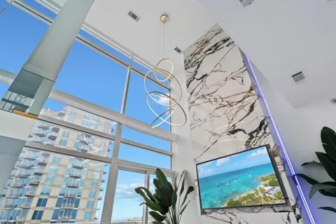 $2,265,000 | 45 Ivan Allen Jr Boulevard Northwest, Unit 2701, Atlanta, GA 30308