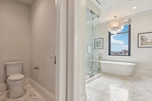$4,225,000 | 1109 West Washington Boulevard, Unit 8A, Chicago, IL 60607