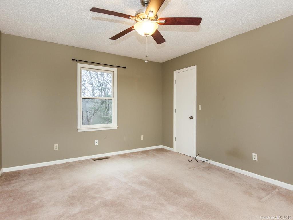 33 Renaissance Place Leicester, NC 28748 - Photo 22 of 31 Gallery Image 22