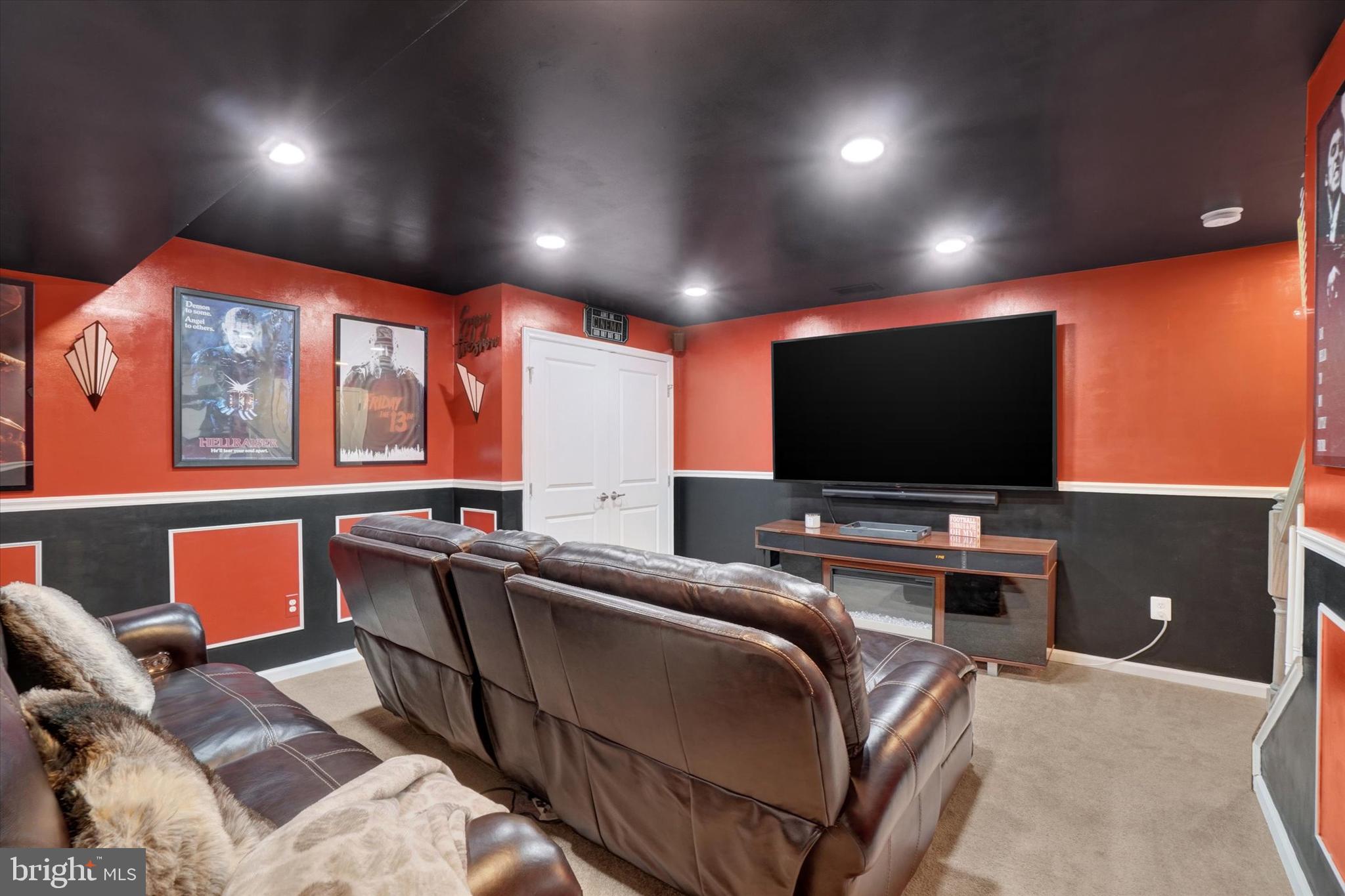 568 Monocacy Trail Spring Grove, PA 17362 - Photo 30 of 52 a living room with furniture and a flat screen tv