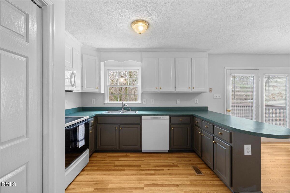 4219 Arbutus Drive Raleigh, NC 27612 - Photo 24 of 53 18-ISAB5543