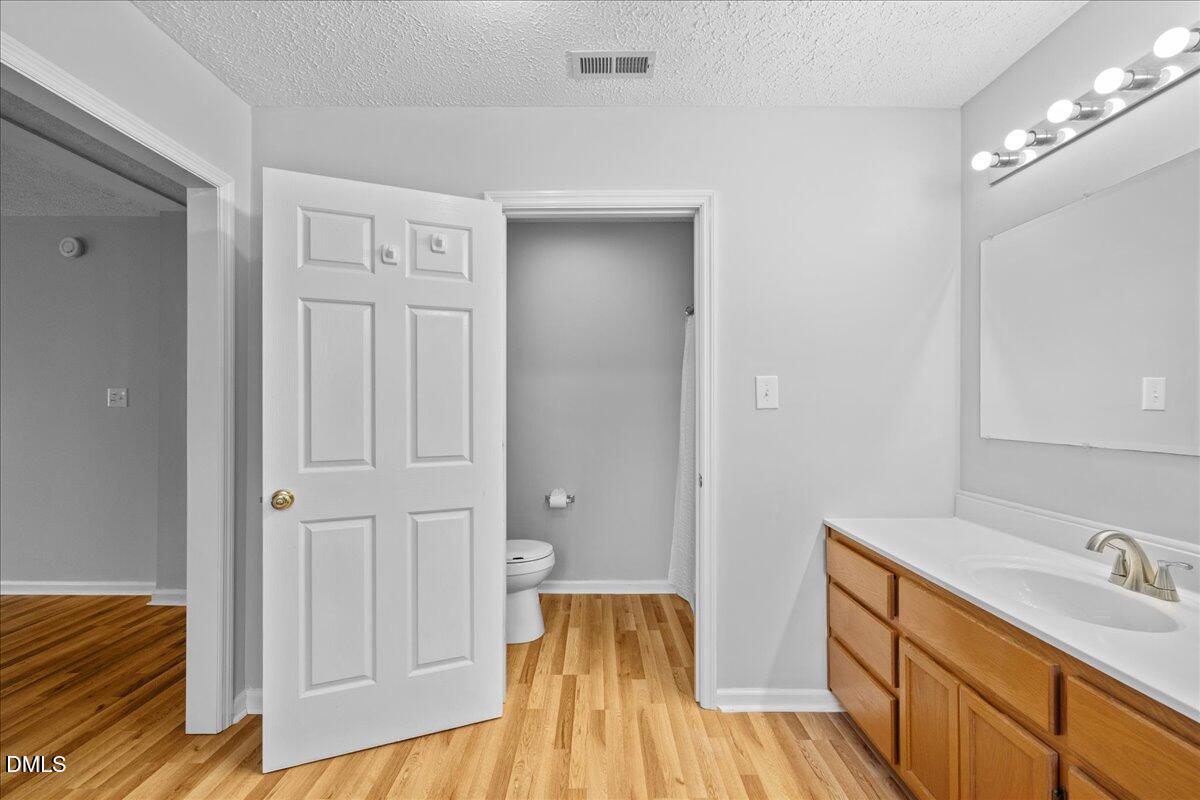 4219 Arbutus Drive Raleigh, NC 27612 - Photo 44 of 53 37-ISAB5600