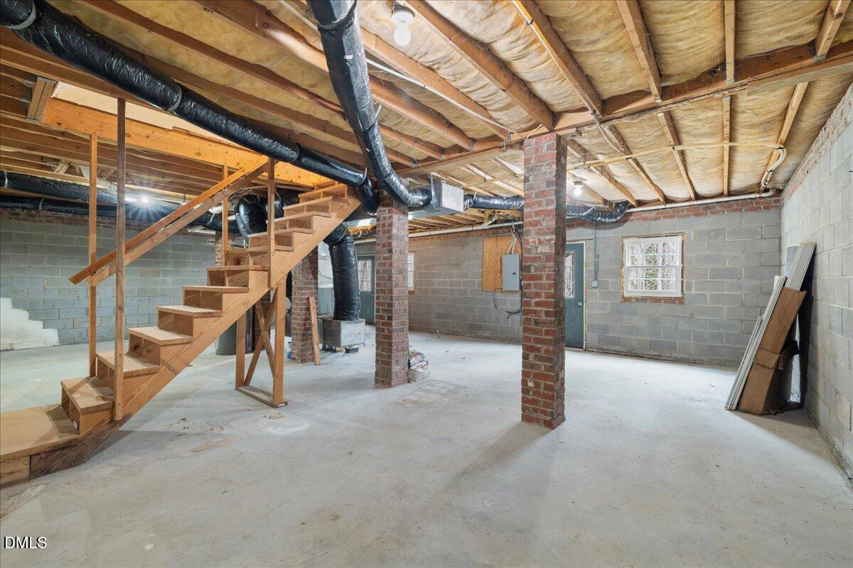 4219 Arbutus Drive Raleigh, NC 27612 - Photo 51 of 53 28-ISAB5573