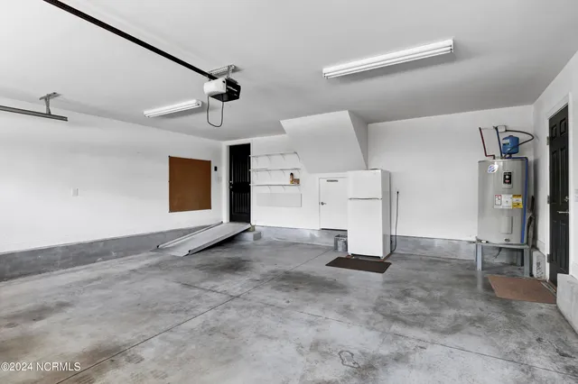 $3,000 | 804 Ovates Lane, Wilmington, NC 28409