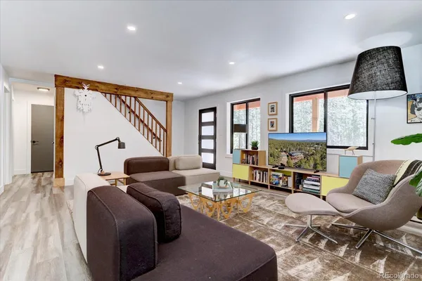 $785,000 | 31556 Griffin Drive, Conifer, CO 80433