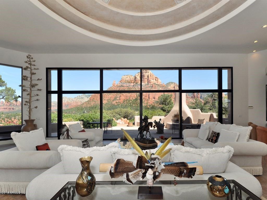 814 West Chapel Road Sedona, AZ 86336 - Photo 3 of 50 Stunning Red Rock Views