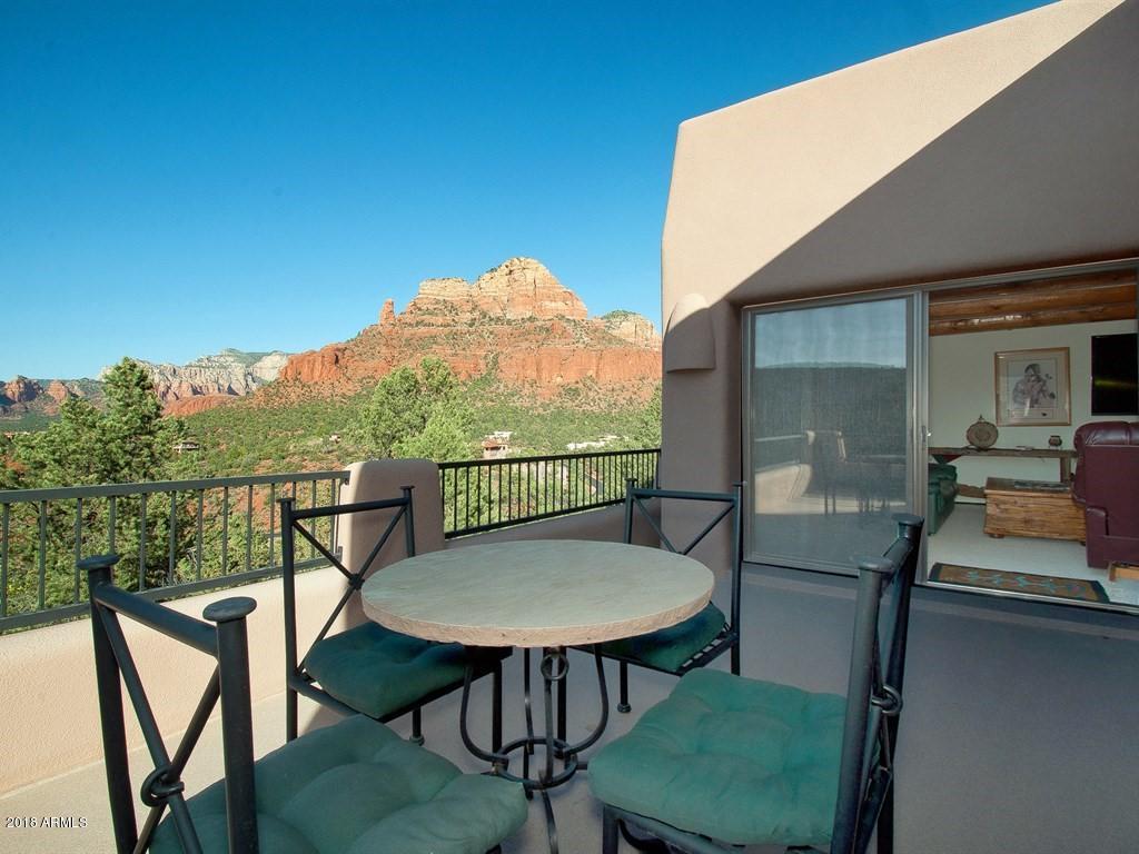 814 West Chapel Road Sedona, AZ 86336 - Photo 35 of 50 Upstairs View Deck