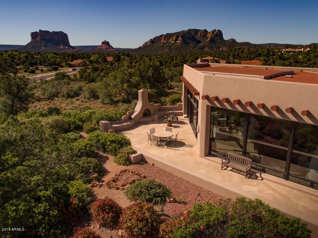 814 West Chapel Road Sedona, AZ 86336 - Photo 48 of 50 Your Patio Escape Awaits