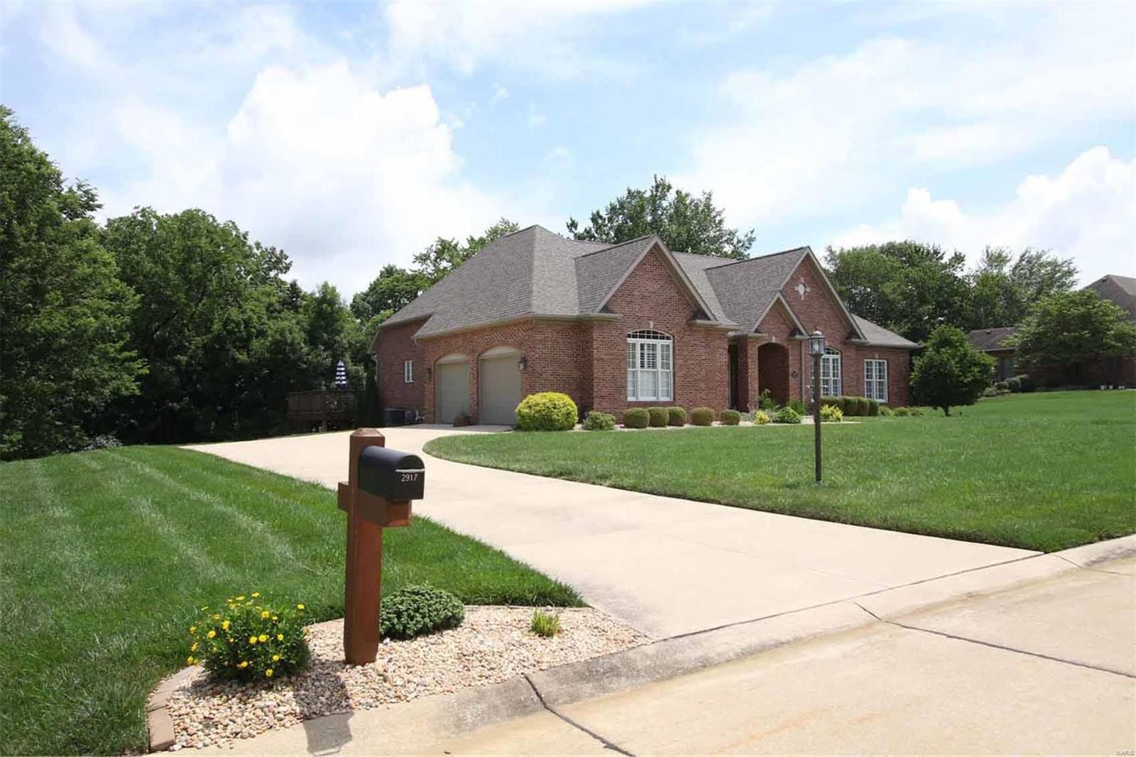 2917 Highlands Road Godfrey, IL 62035 - Photo 12 of 34 Gallery Image 12
