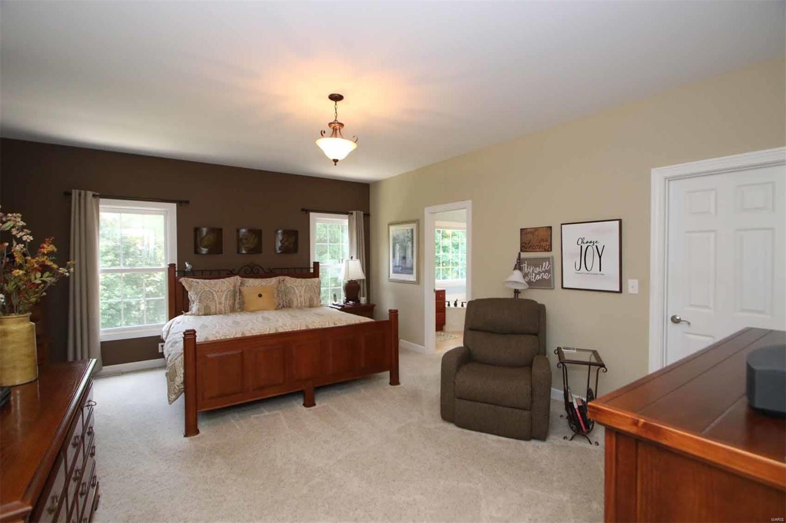 2917 Highlands Road Godfrey, IL 62035 - Photo 24 of 34 Gallery Image 24