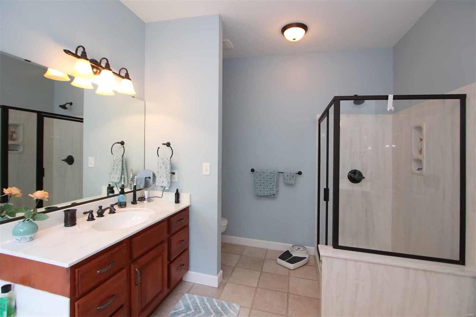 2917 Highlands Road Godfrey, IL 62035 - Photo 26 of 34 Gallery Image 26