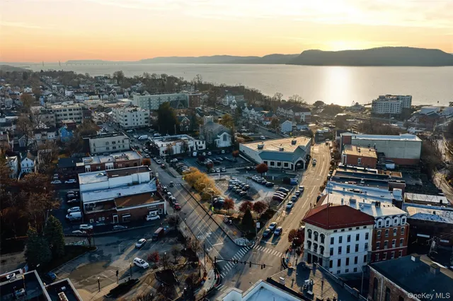 $729,000 | 3 Hamilton Avenue, Ossining, NY 10562