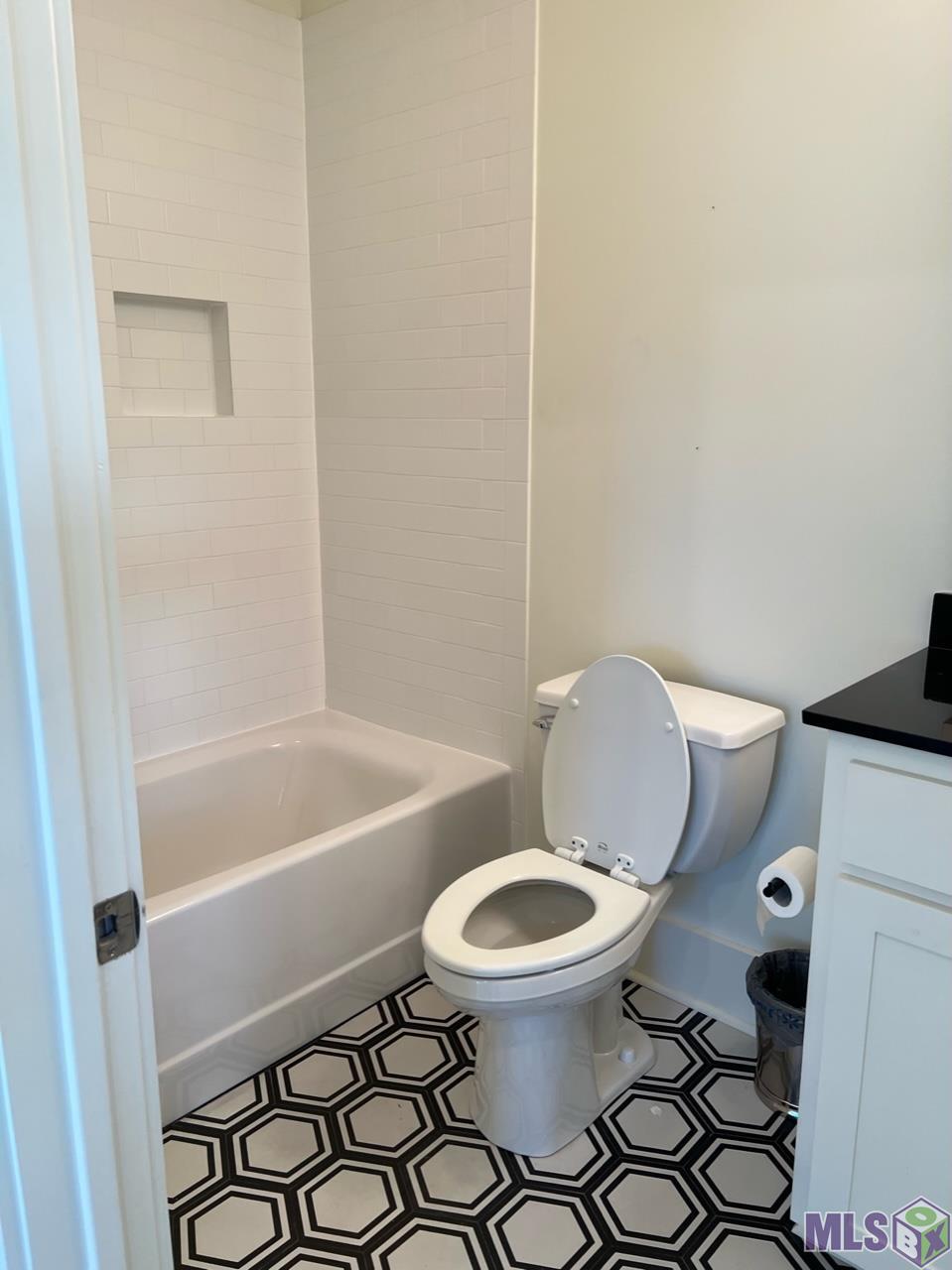 4987 Sweetbriar Street Baton Rouge, LA 70808 - Photo 16 of 34