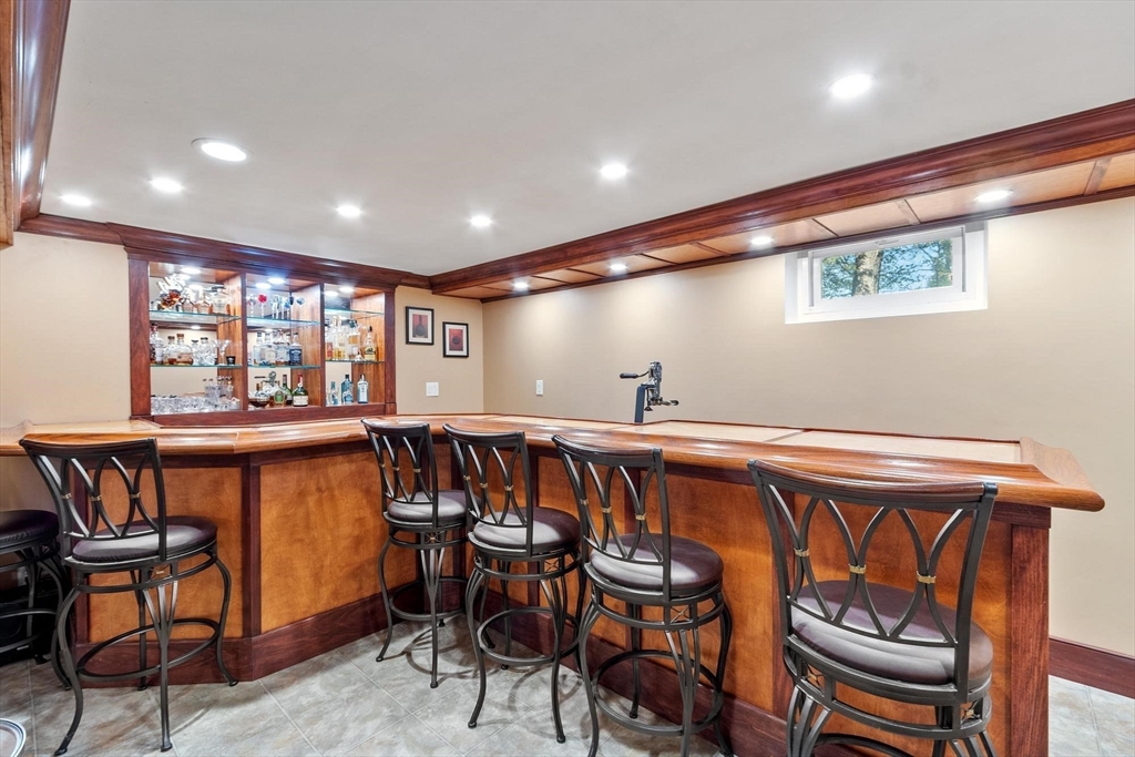 289 South Road Bedford, MA 01730 - Photo 23 of 37 Gallery Image 23